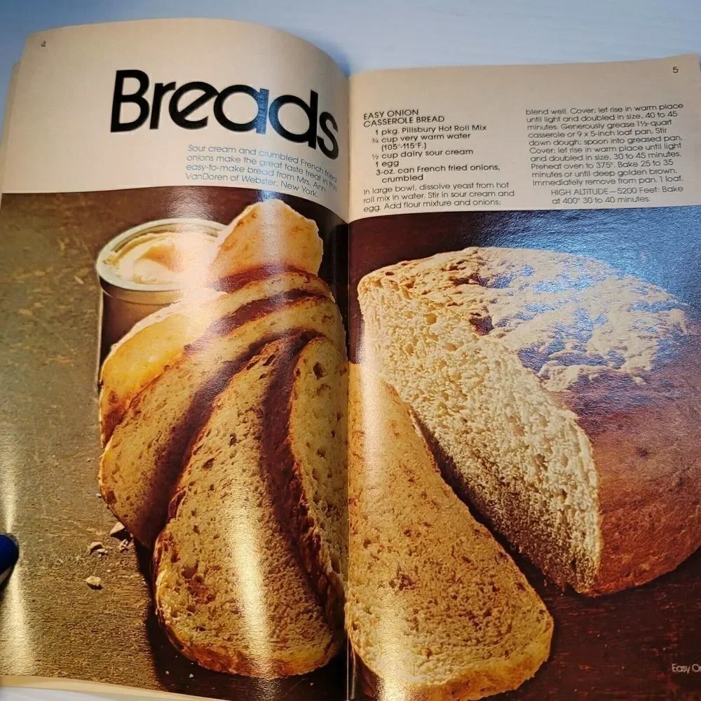 Vintage Pillsbury Silver Anniversary BAKE-OFF Cookbook